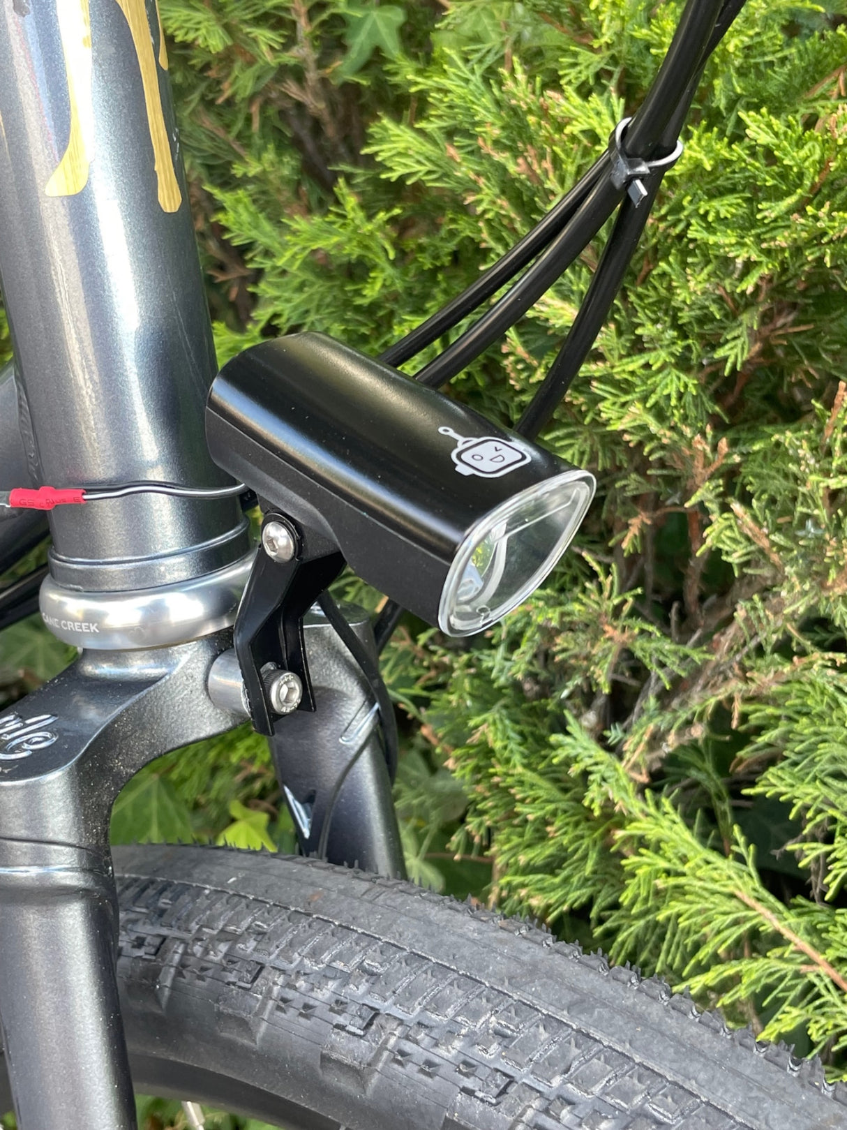 Robut Dynamo Headlight