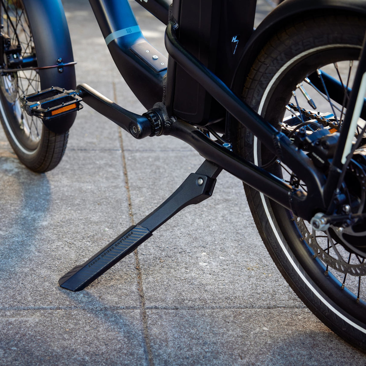Sturdy Lad Kickstand - Center Mount