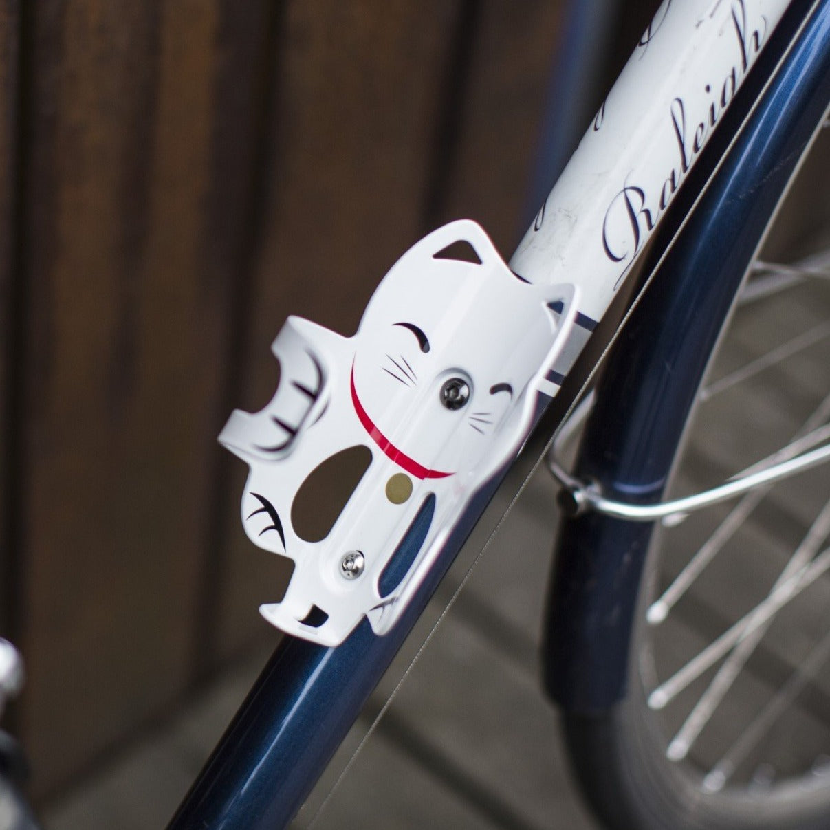 Lucky Cat Cage