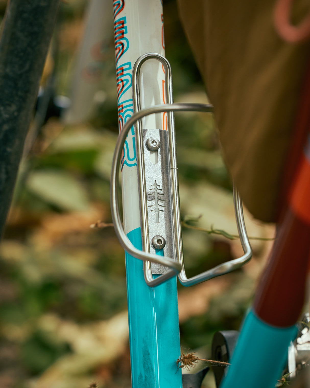 Timber to Town: ZigZag Bottle Cage