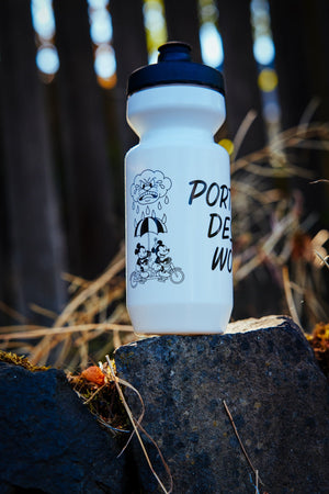 Tandem Mice Bottle: 22oz Purist bottle with MoFlo Cap