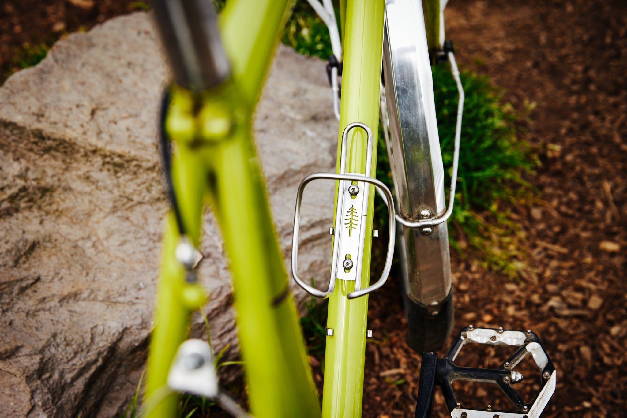 Timber to Town: ZigZag Bottle Cage